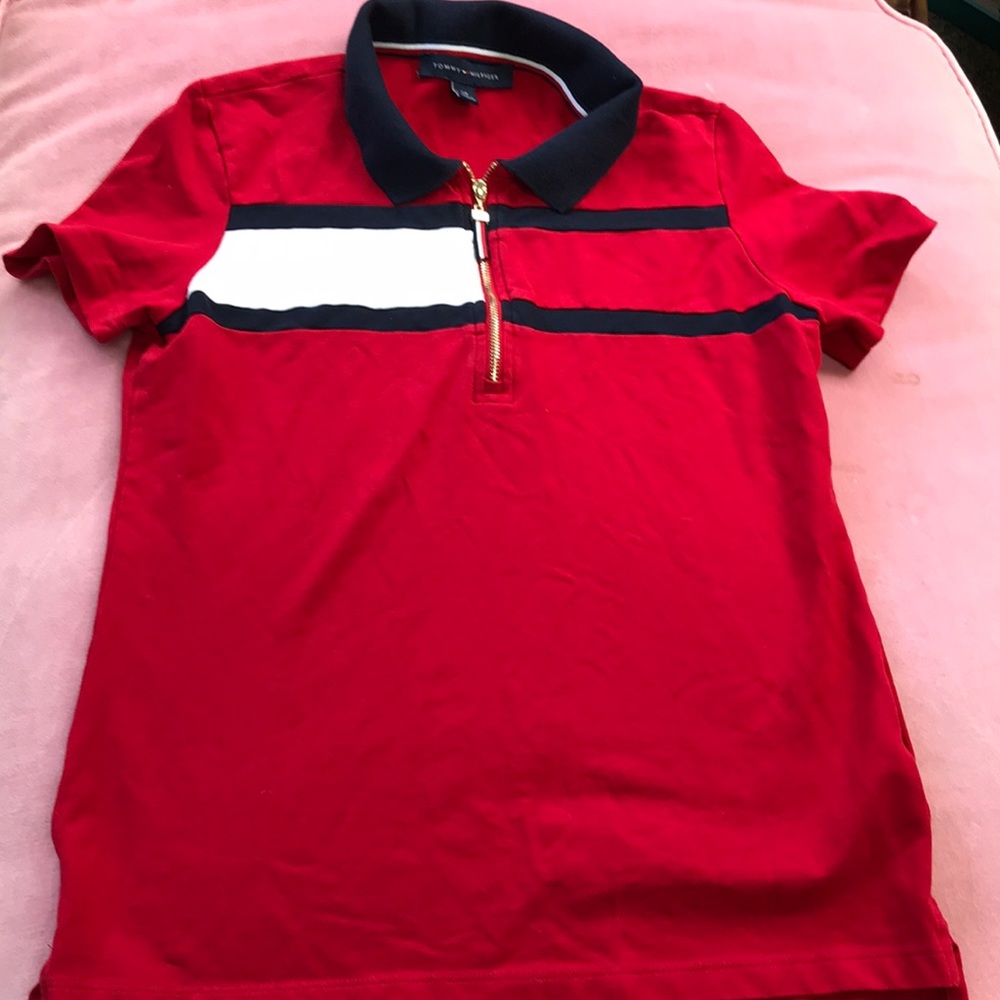 Tommy Hilfiger top small